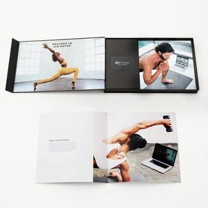 Alo Moves Annual Membership Gift Box